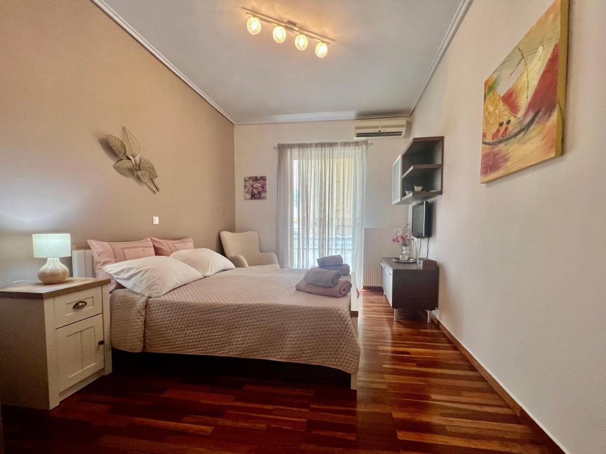 Elegant Downtown Retreat Apartment Kalamata Luaran gambar