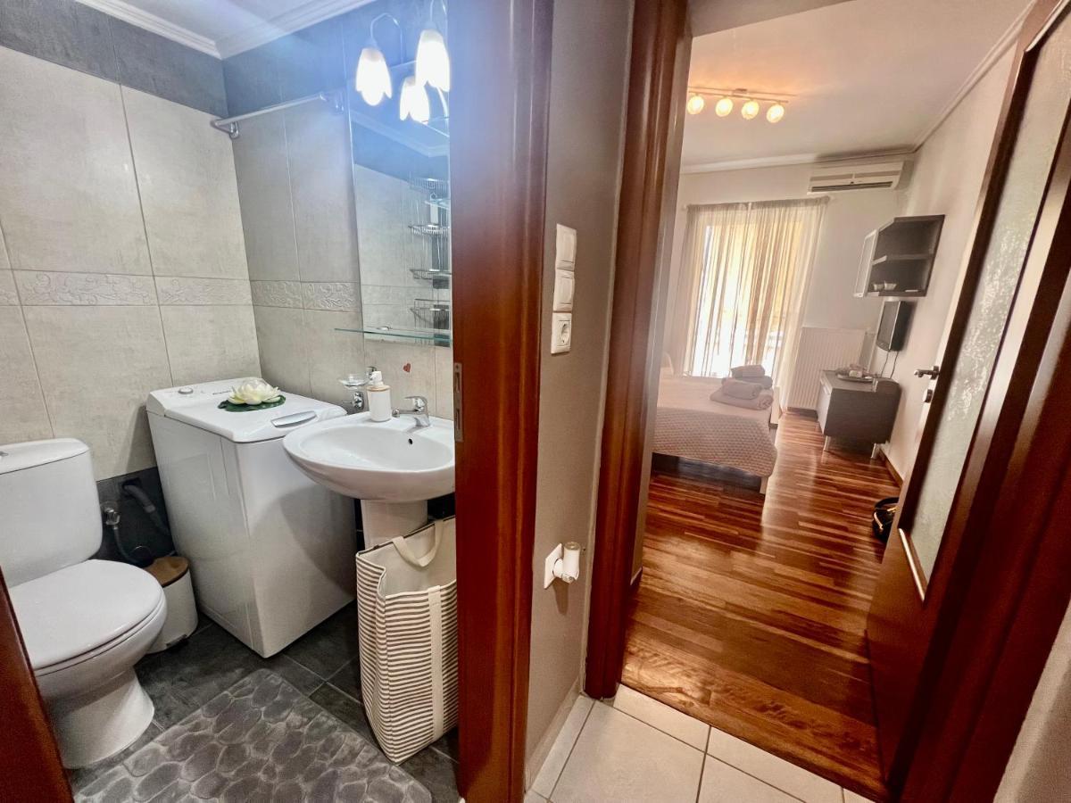 Elegant Downtown Retreat Apartment Kalamata Luaran gambar