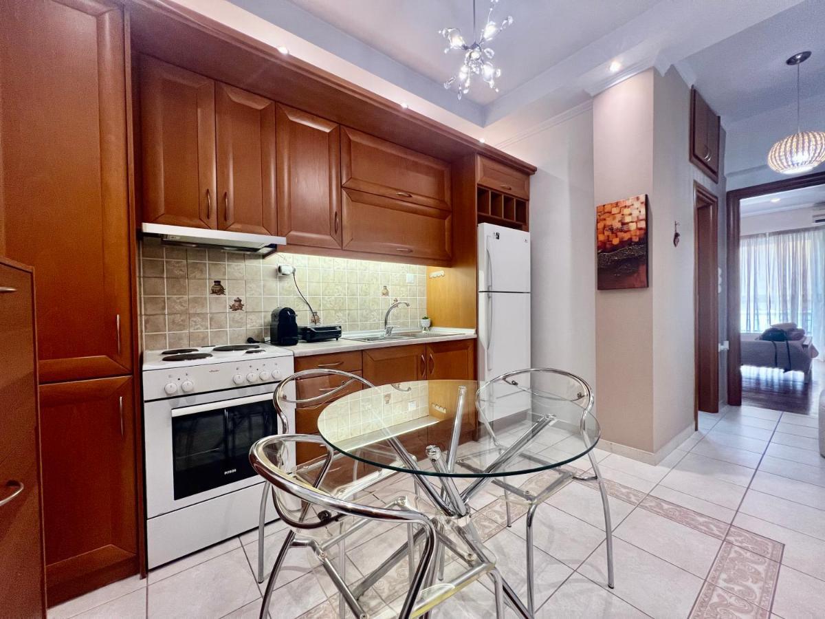 Elegant Downtown Retreat Apartment Kalamata Luaran gambar