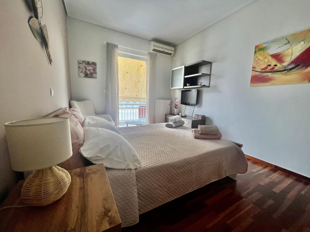 Elegant Downtown Retreat Apartment Kalamata Luaran gambar